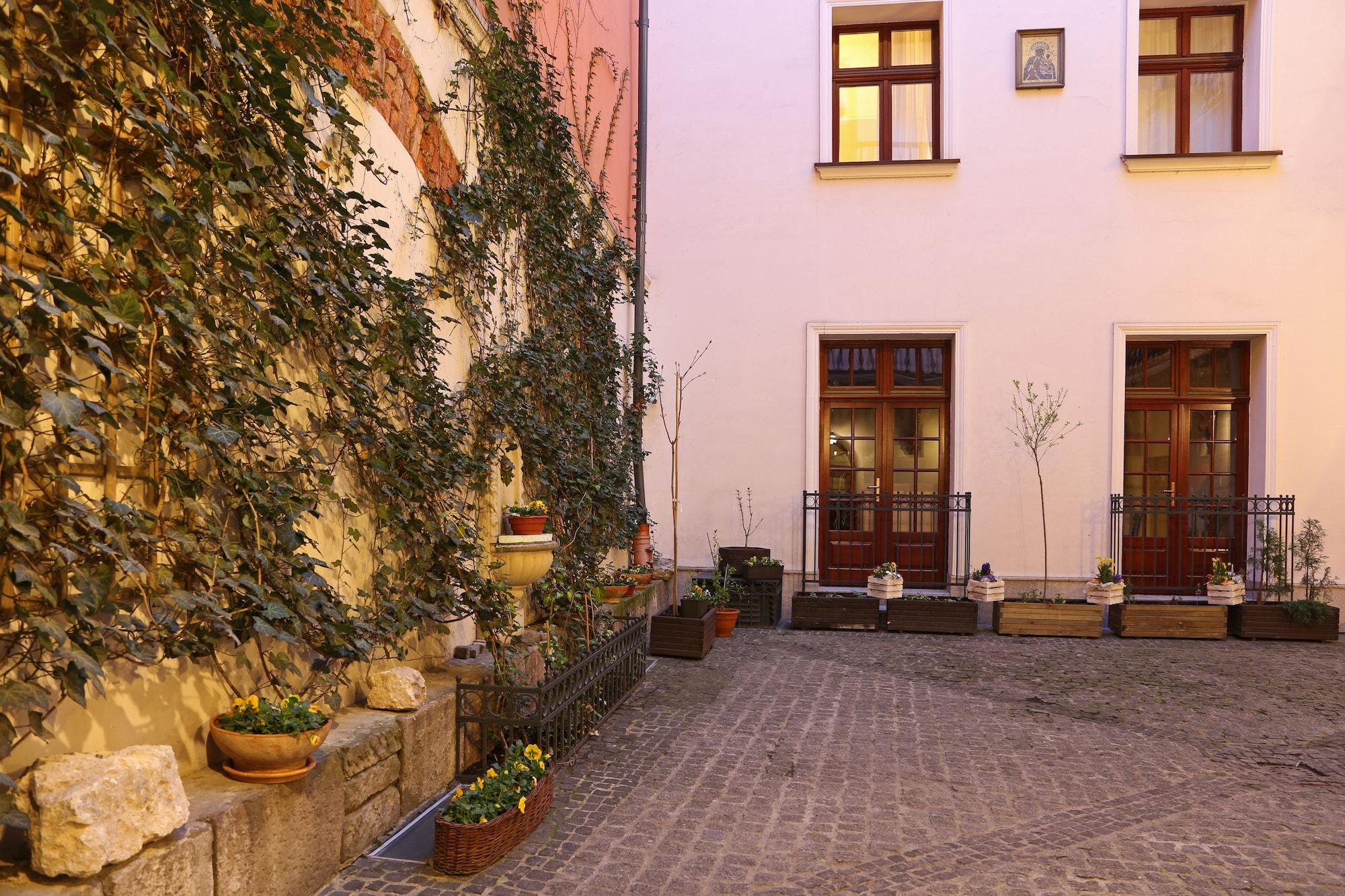 Hotel apartamentowy Gołębia 8 Kraków