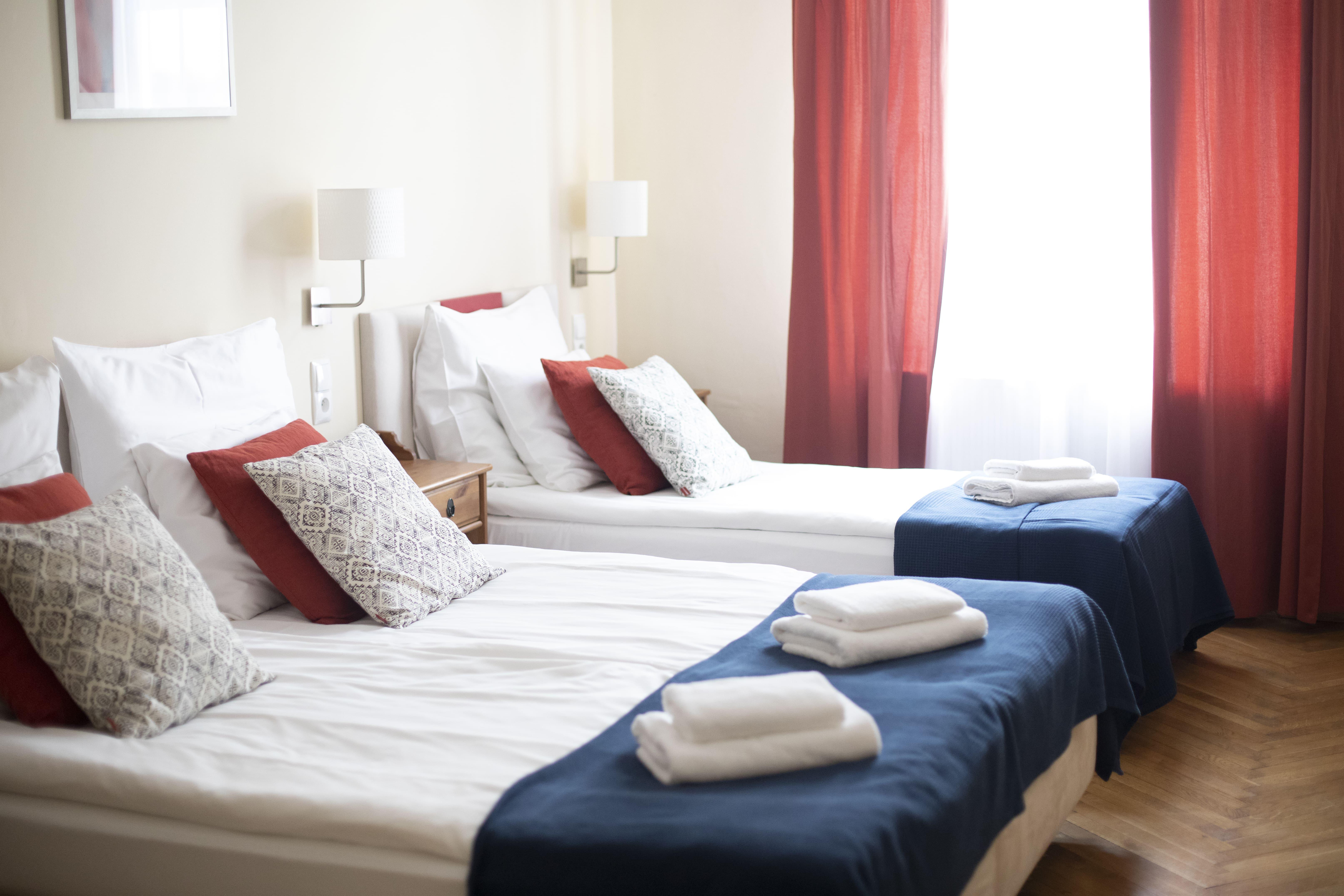 Gołębia 8 Hotel apartamentowy 3*