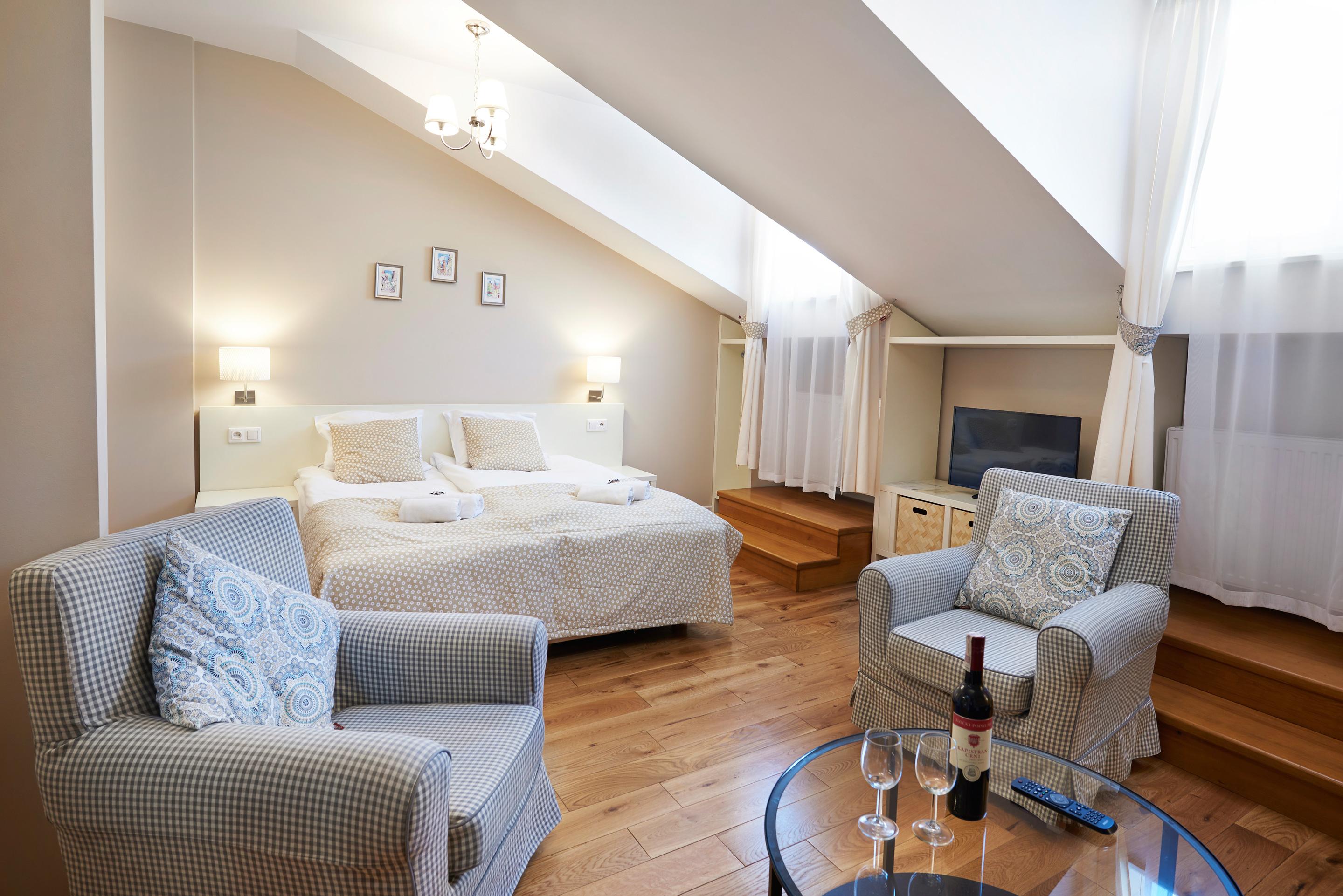 Hotel apartamentowy Gołębia 8