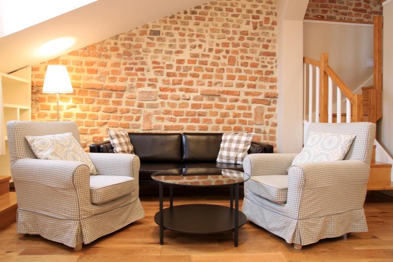 Gołębia 8 Hotel apartamentowy 3*