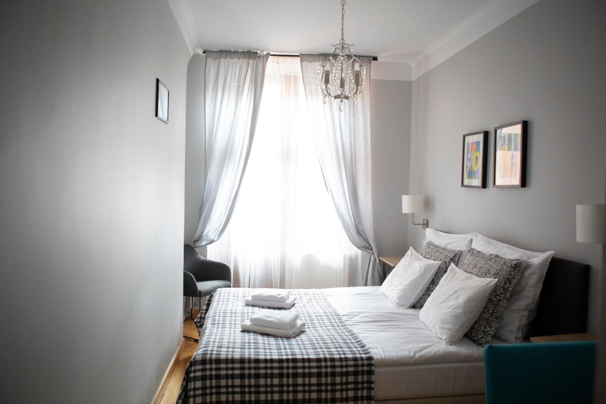 Hotel apartamentowy Gołębia 8 3*